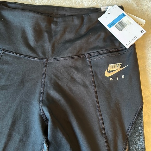 BNWT - Nike Air Leggings - Picture 1 of 6